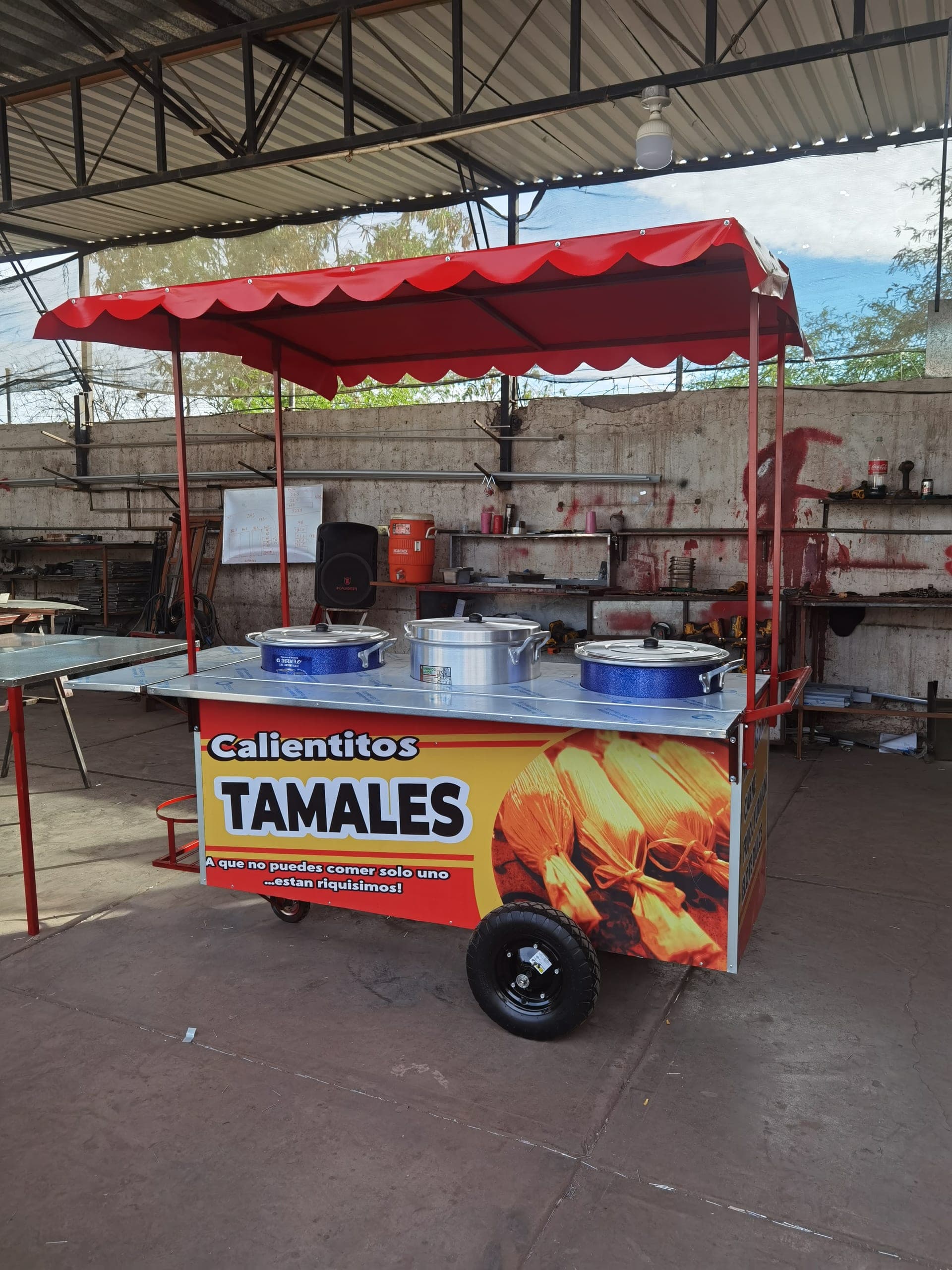 Carrito para tamales con 3 ollas vaporeras